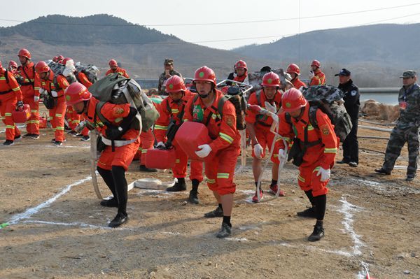 ■ 山东省第三届森林消防专业队伍技能竞赛演练